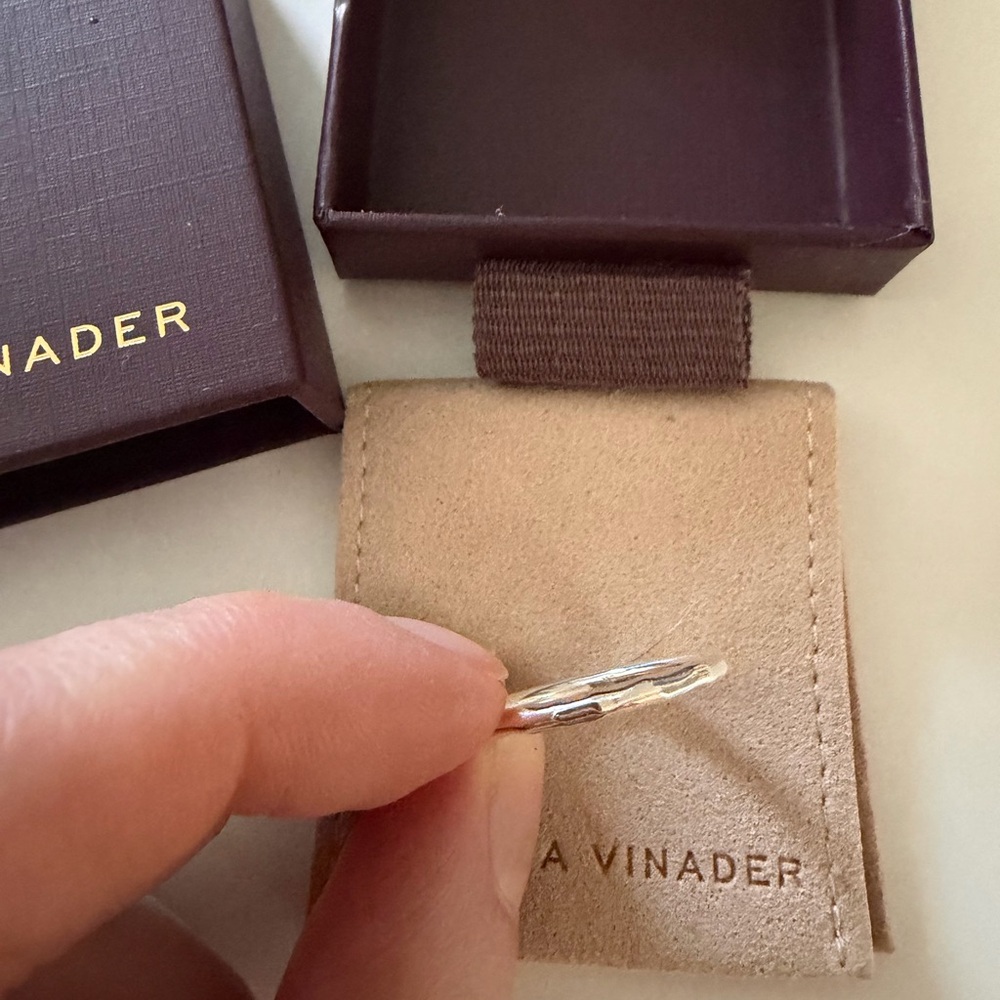 Monica Vinader sterling silver Siren Hammered Ring Size 8 (Q) NWT - Picture 4 of 5